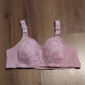 Elegant Pink Lace Bra